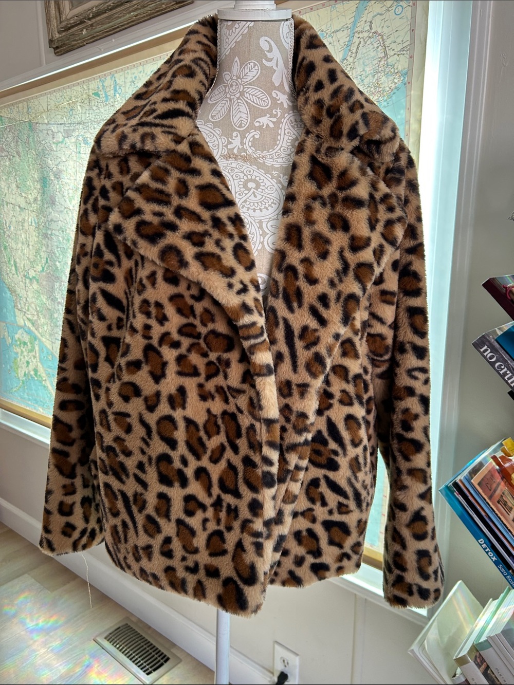 Leopard-Print Teddy Jacket - Women's Tan/Black Faux Fur Coat